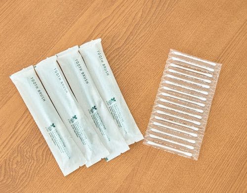 アメニティ：歯ブラシ・綿棒