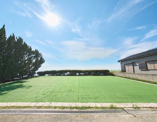 外観：グラウンド