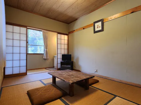 ห้องสไตล์ญี่ปุ่นขนาด 6 เสื่อ