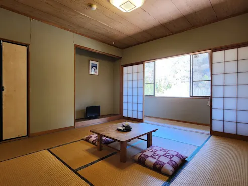 ห้องสไตล์ญี่ปุ่น ขนาด 8 เสื่อทาทามิ