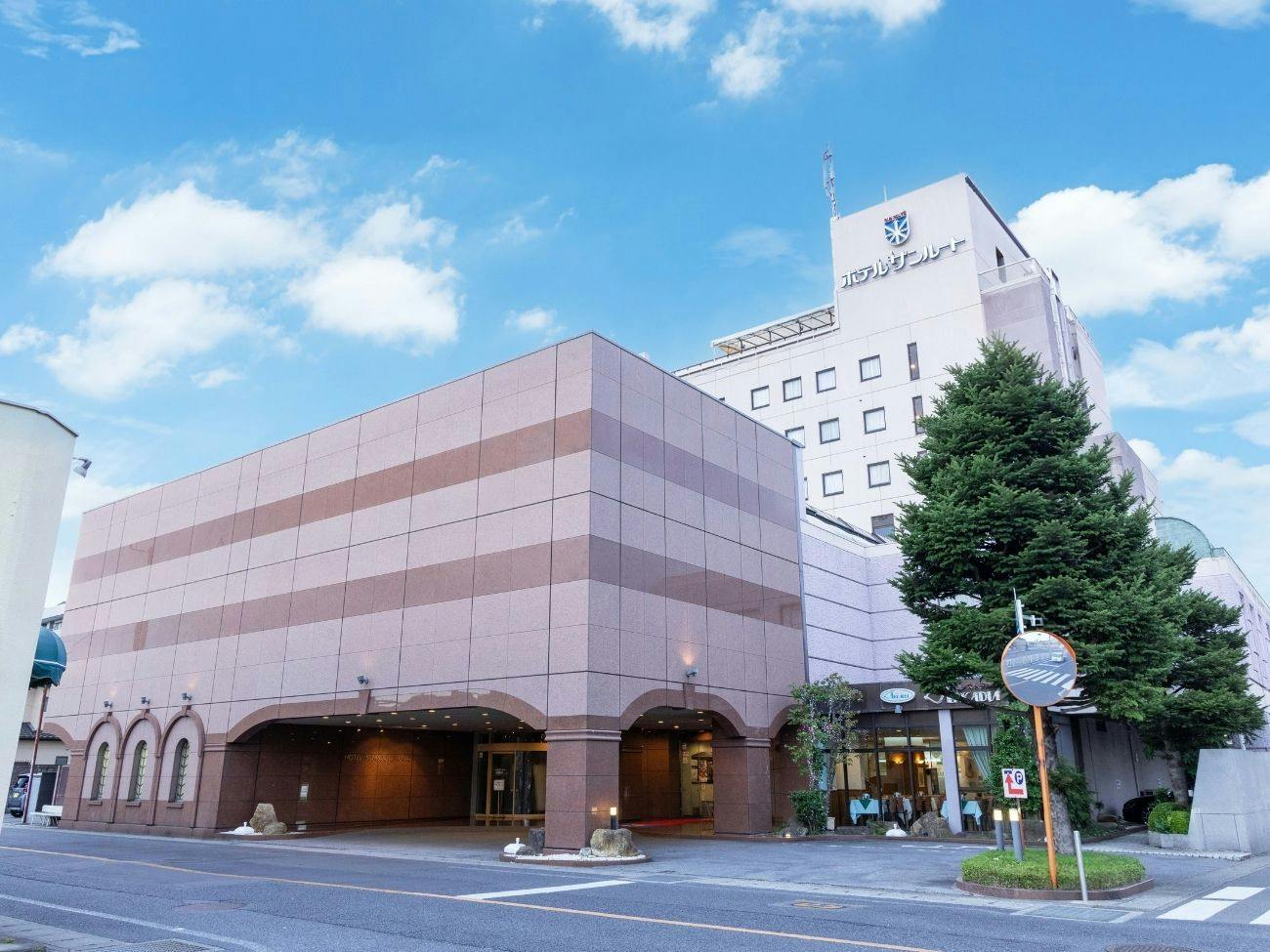 Hotel Sunroute Sano