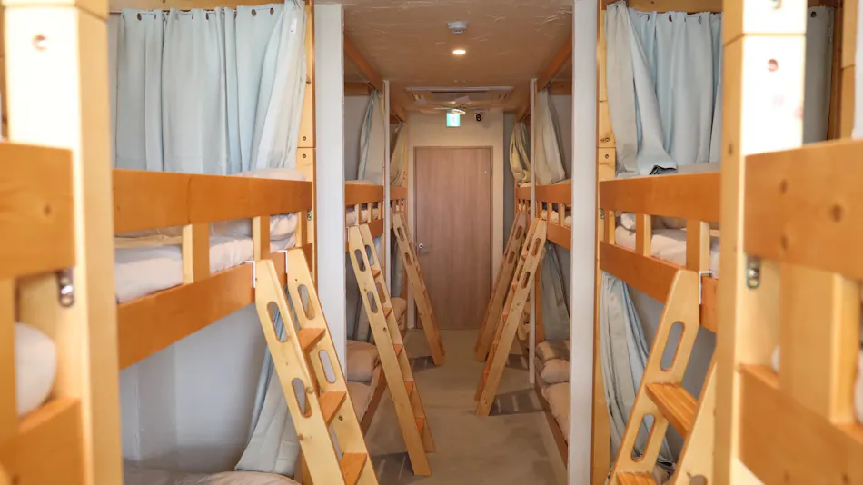 2-times Domitory Hotel