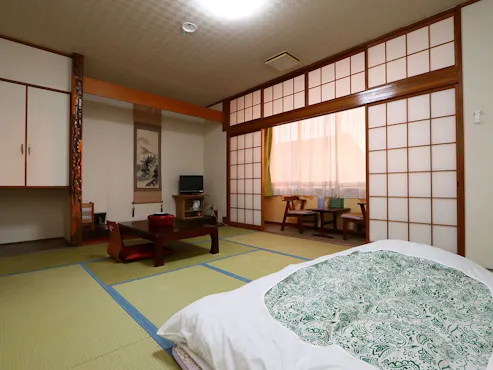 【ห้ามสูบบุหรี่】ห้องสไตล์ญี่ปุ่น 10 เสื่อทาทามิ◆พร้อมอ่างอาบน้ำและห้องน้ำ