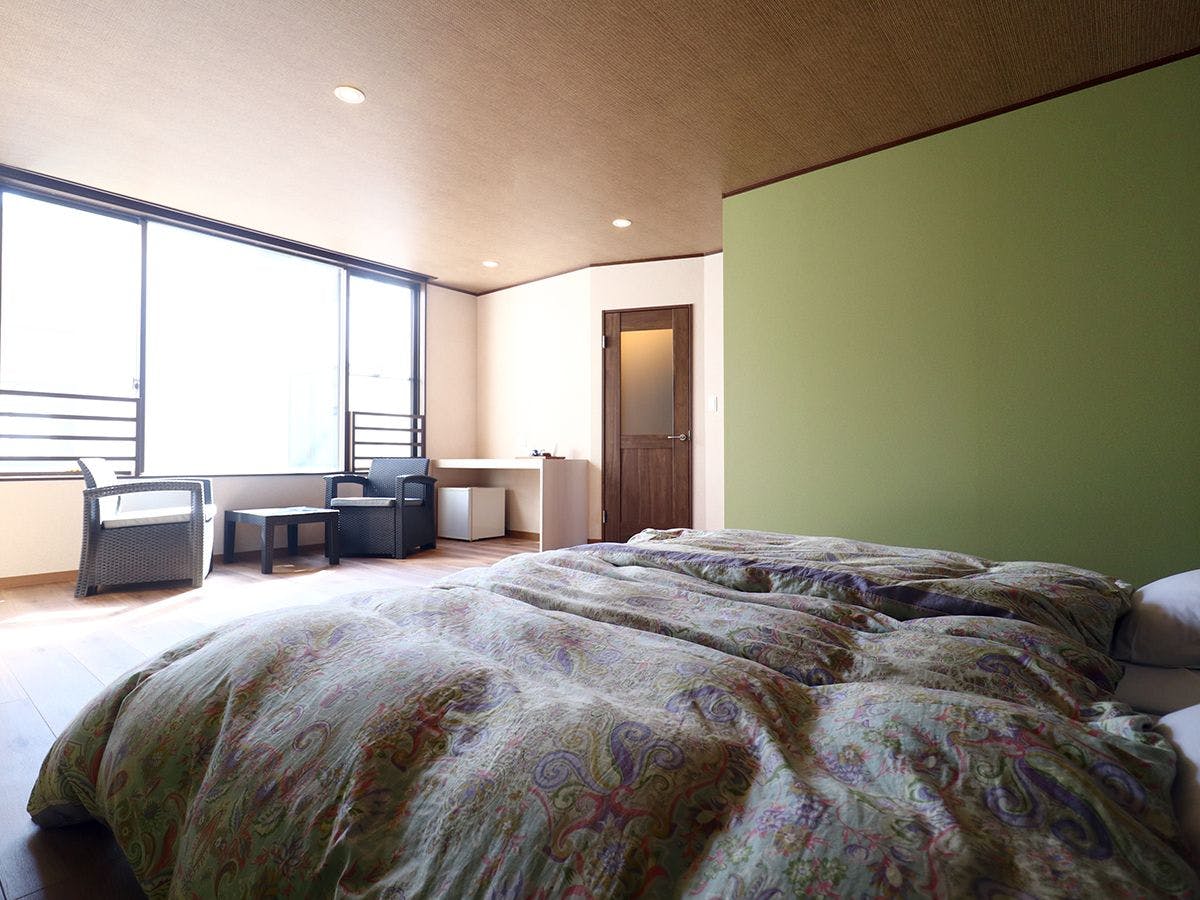 ปรับปรุงใหม่ปี 2023 ห้องพักสไตล์ตะวันตกพร้อมห้องน้ำสำหรับสัตว์เลี้ยง