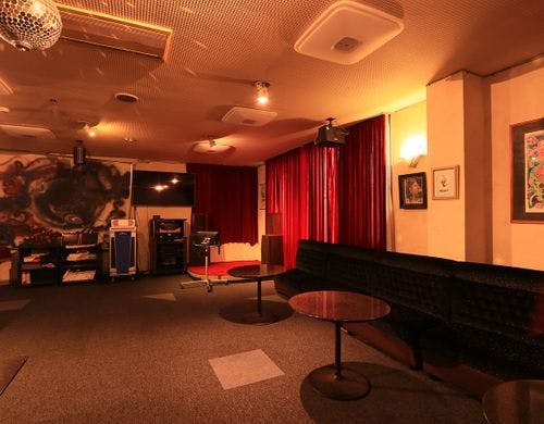 当館のカラオケルーム『雅』