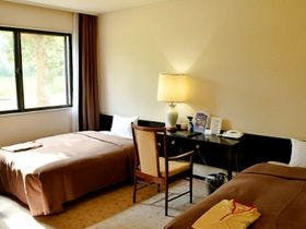 鶴舞ムーンレイクホテル