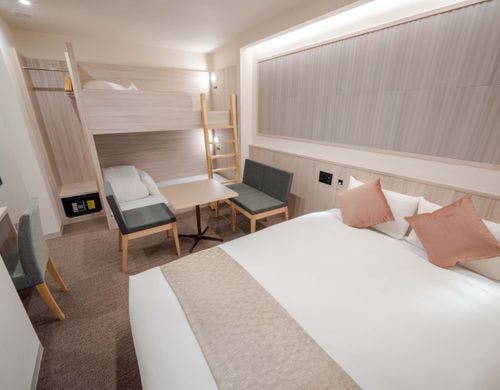 Bunk Quad<BR>定員： 4名<BR>面積：24.31平米