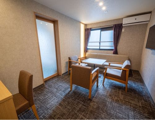 Family Suite<BR>定員： 5名<BR>面積：45.8平米