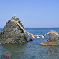 【Wisata Sekitar】Meoto Iwa Futami Okitama Jinja