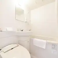 *Bilik Single (Katil Double)