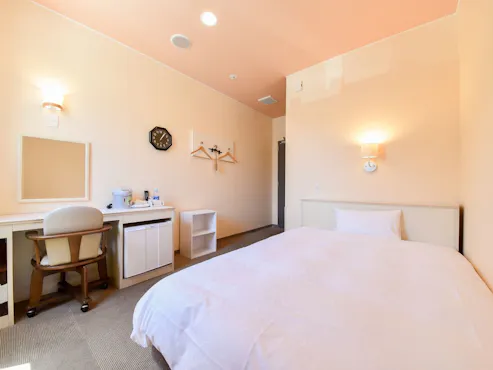 *Bilik Single (Katil Double)