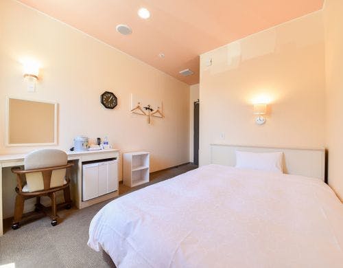 *シングルルーム（ダブルベッド）