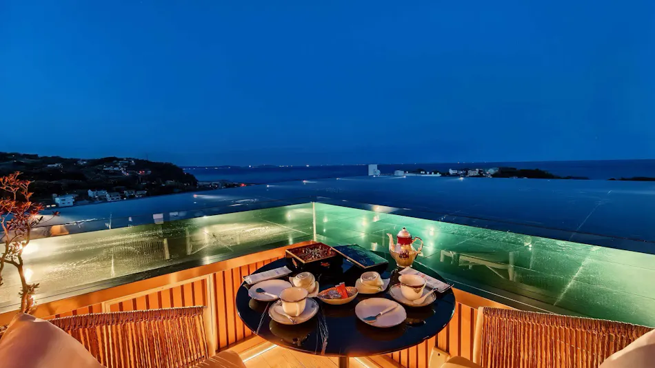 Tsuruyoshikawa Onsen Hotel