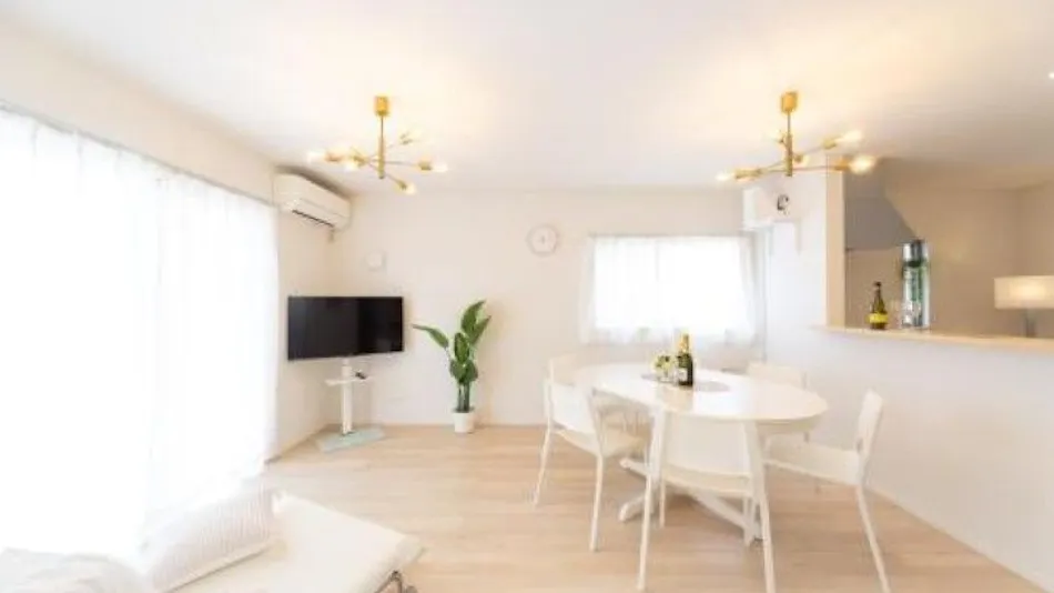 Miraie Suzuka Shimomida