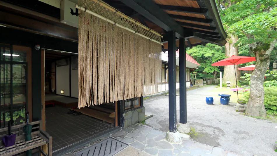 Shukubo Kansho-in Temple SANRAKUSO