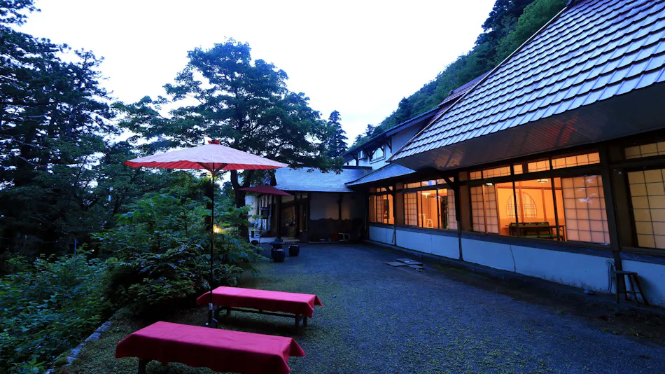 Shukubo Kansho-in Temple SANRAKUSO