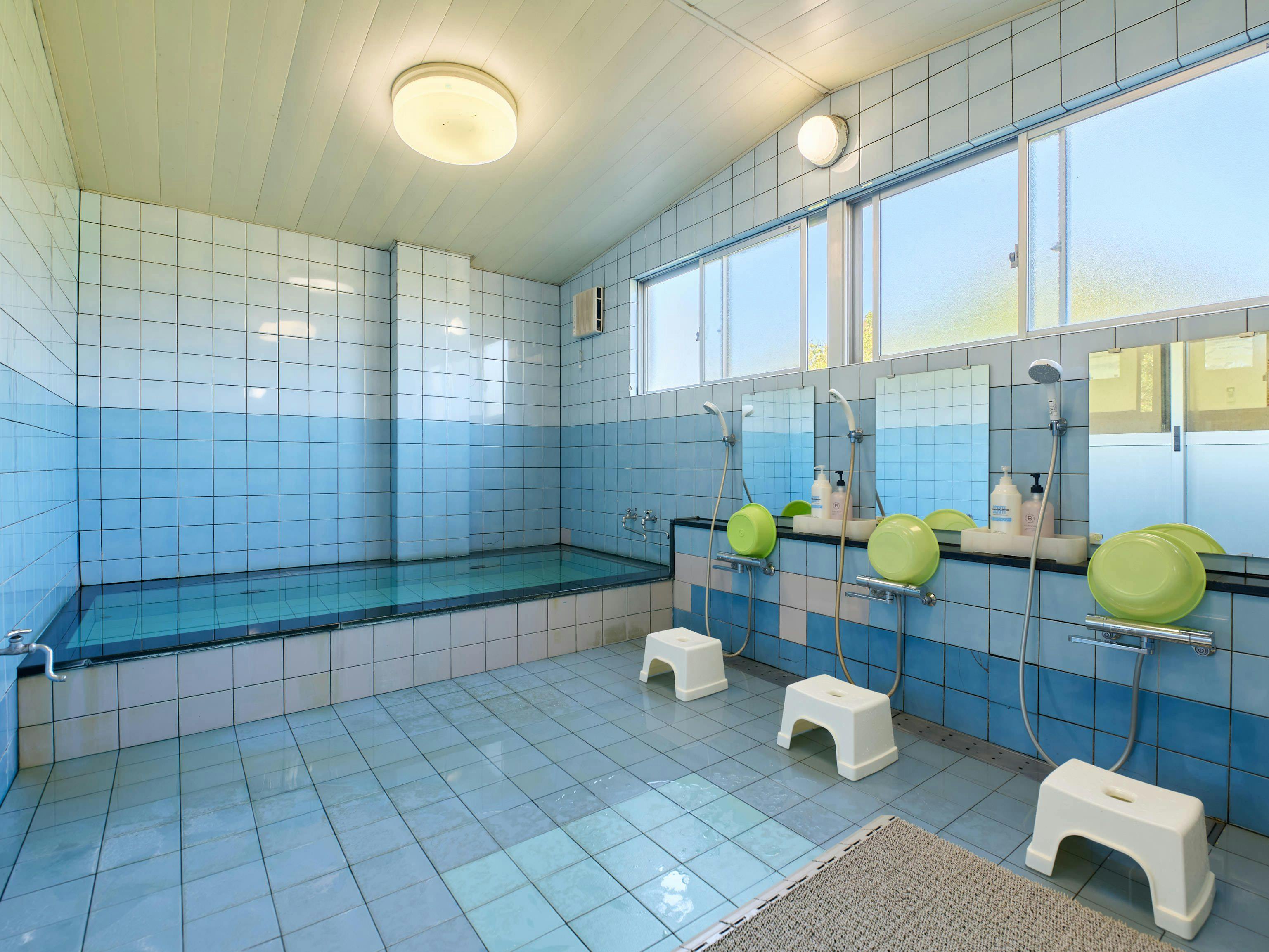 Business Hotel Okada-ya Tahara Branch