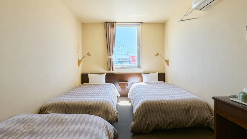 Business Hotel Okada-ya Tahara Branch