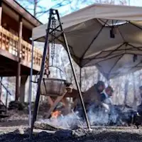 บาร์บีคิวแท้ท่ามกลางป่า