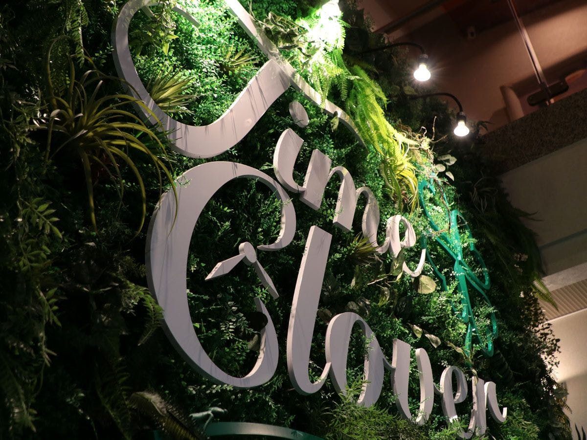 Fasilitas_Pintu masuk_Logo *