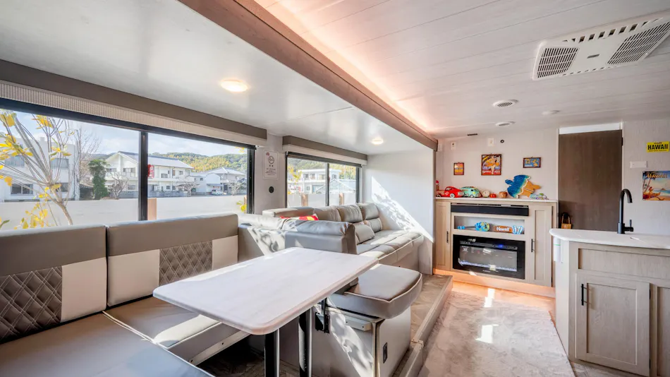Glamping Trailer Lanikai