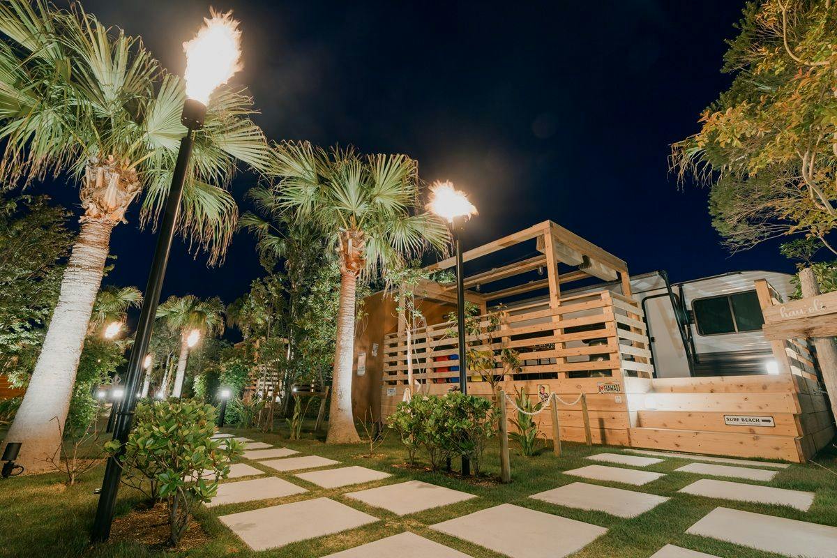Glamping Trailer Lanikai