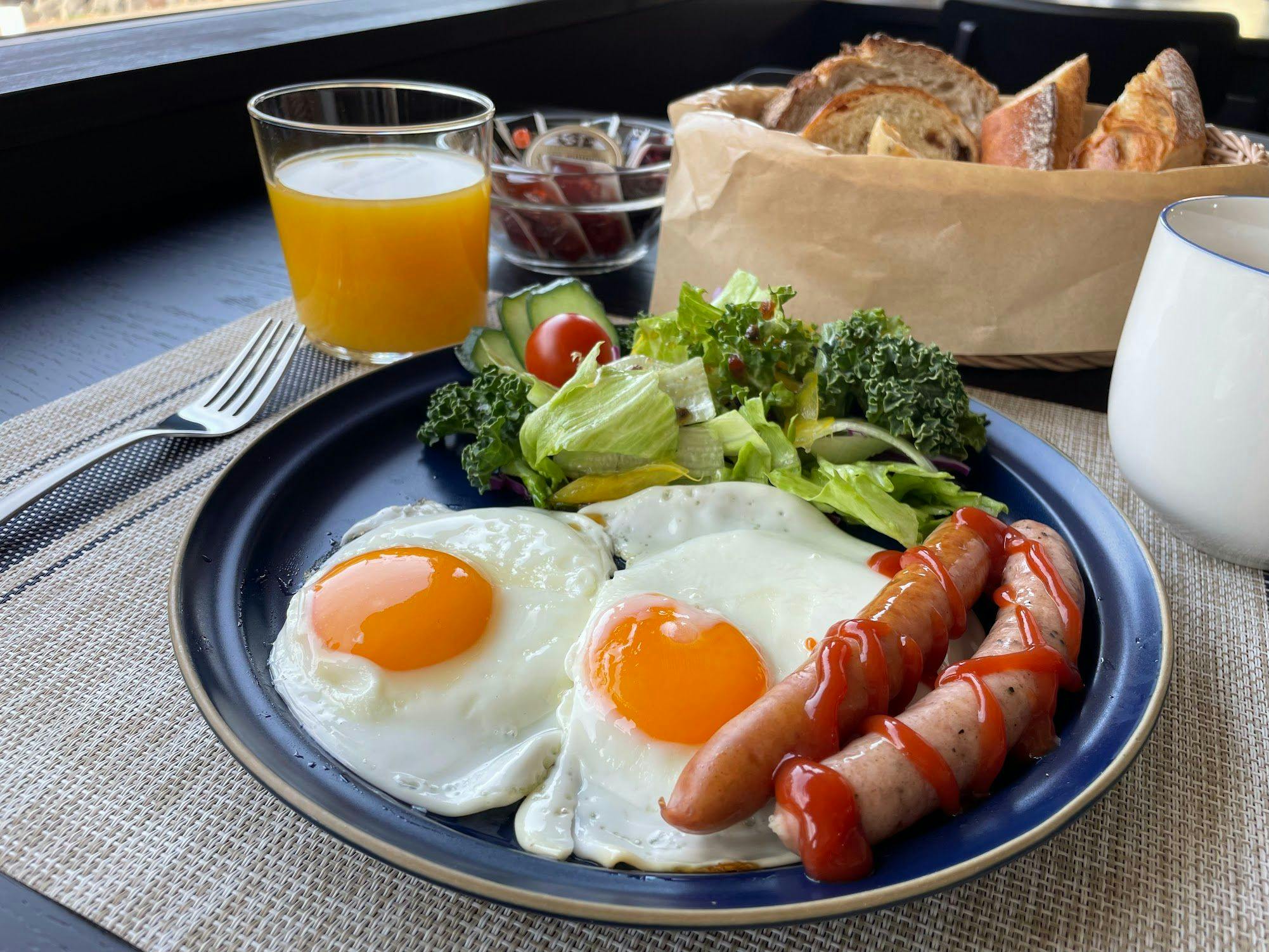 ภาพตัวอย่างอาหารเช้า