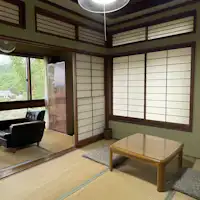 Lantai 2 Kamar bergaya Jepang 6–8 tatami (Merokok)