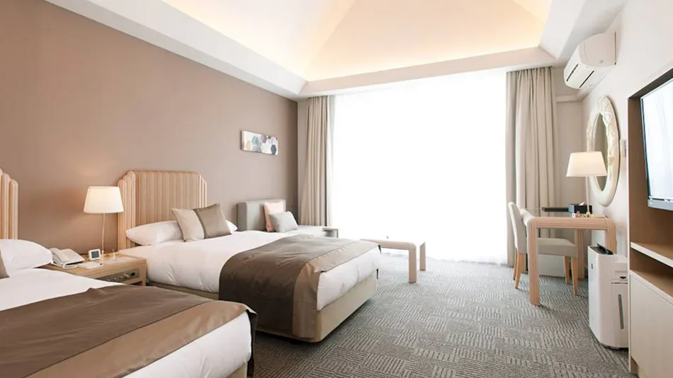 Sunhills Hotel