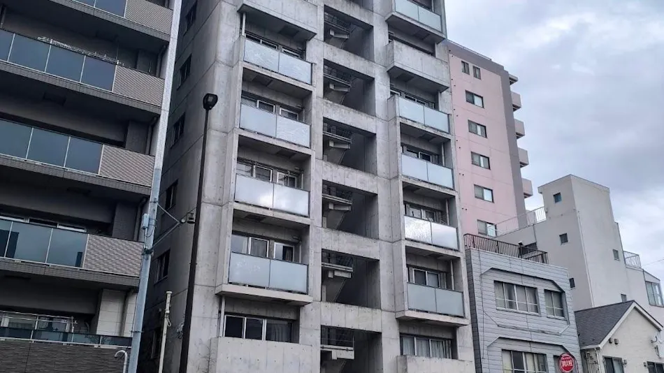 Stayloop Hirai