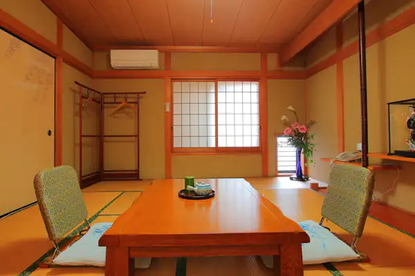 【ห้องสไตล์ญี่ปุ่น 10 เสื่อทาทามิ】ห้องกว้างขวางเหมาะสำหรับครอบครัว