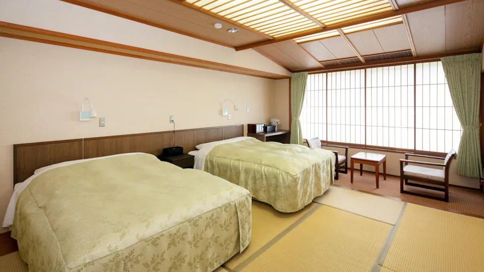 Bandai-Atami Onsen Koyokan Kirakuya