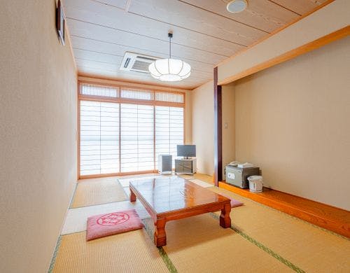 *和室一例/海側(9.5畳)