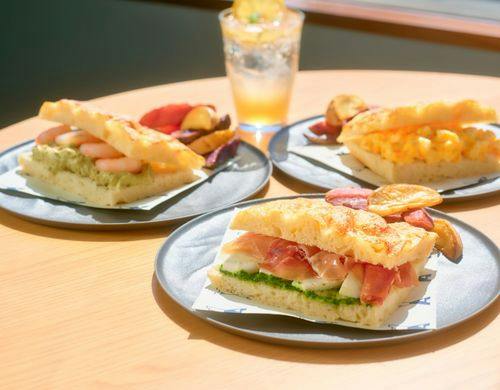 カフェ
