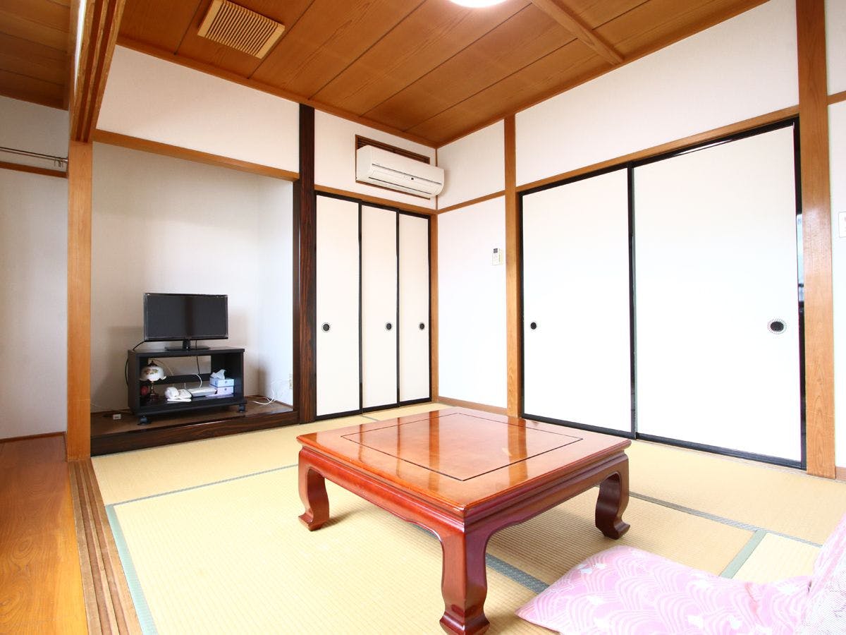 【Bilik】Bilik gaya Jepun (ditentukan oleh pihak penginapan) 6–8 tatami*