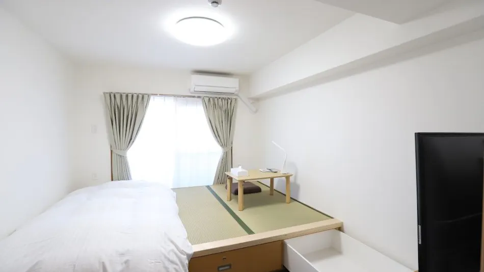 Weekly Hotel North Point