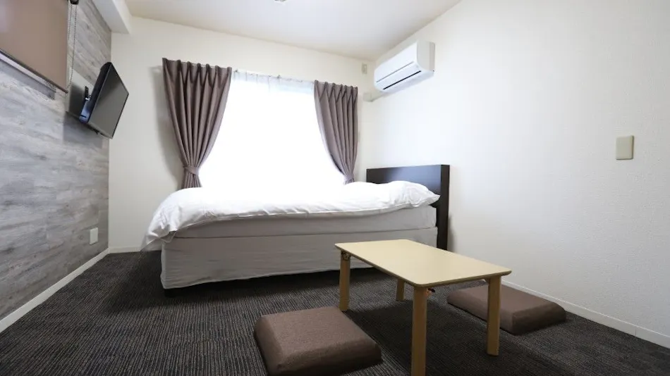 Weekly Hotel North Point