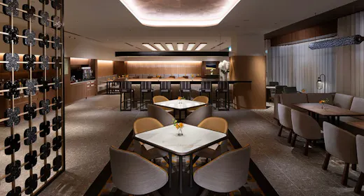 【高層階&夜景確約!】ホテル満喫 シンプルステイ(夕朝食・ラウンジ特典付/プール・ジム無料)
