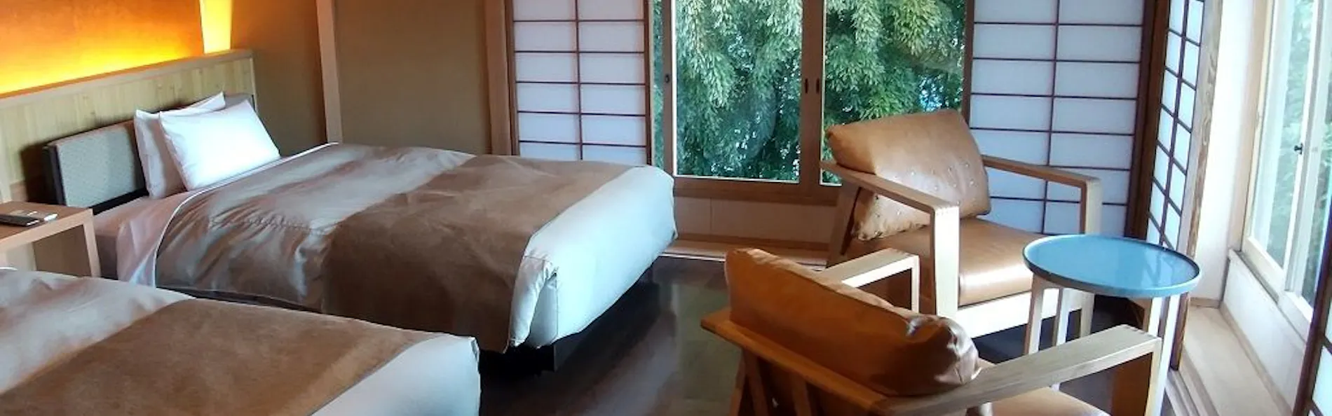 あたみ石亭