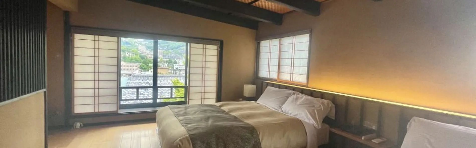 あたみ石亭