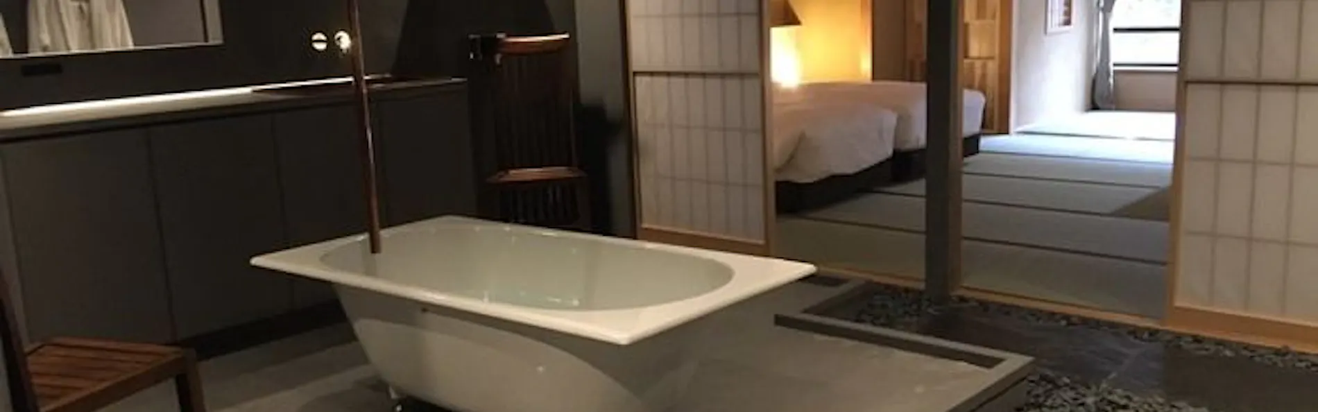 扉温泉 明神館