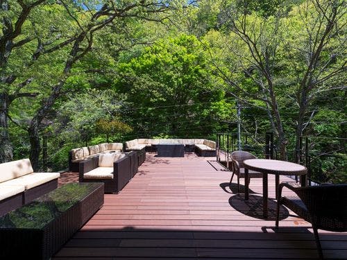 サロンテラス席