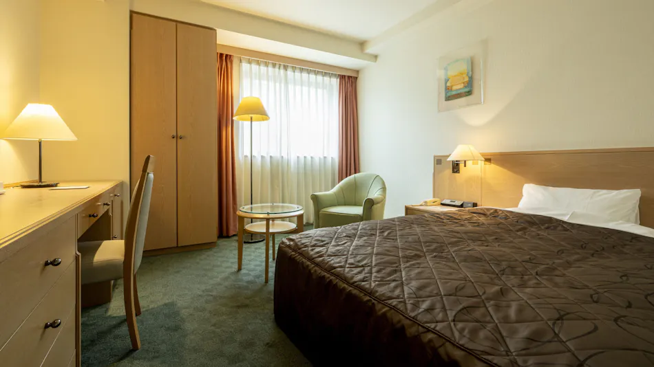 Jasmac Plaza Hotel