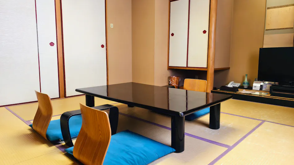 Jasmac Plaza Hotel