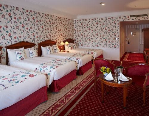 デラックスデザイナールームワイドフォース