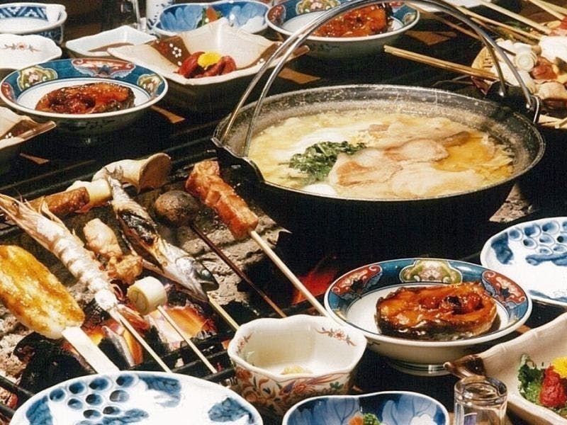 囲炉裏会席と樹氷の宿　不動温泉　華菱