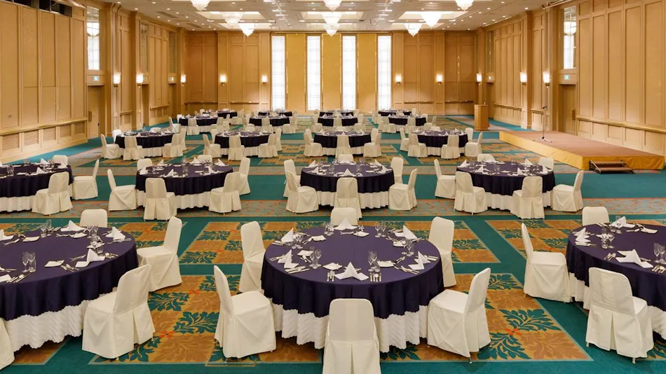 Okura Akademia Park Hotel