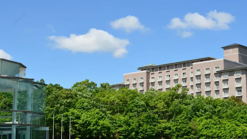 Okura Akademia Park Hotel