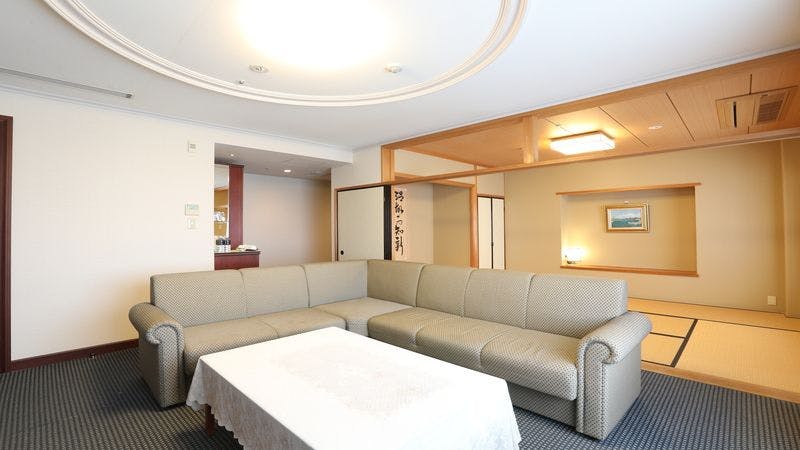 今治国際ホテル