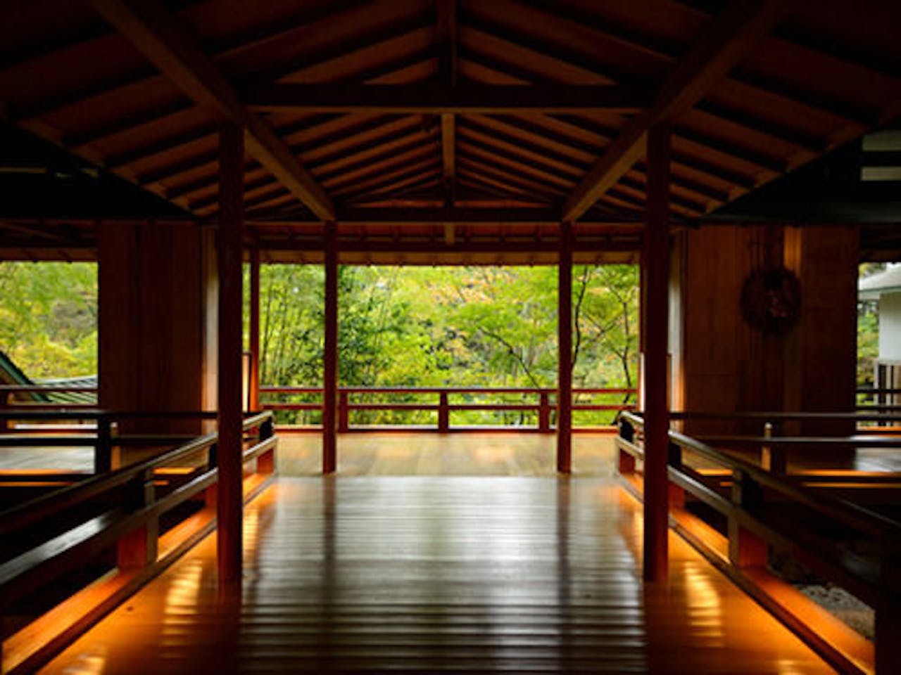 【名取の御湯・回廊】